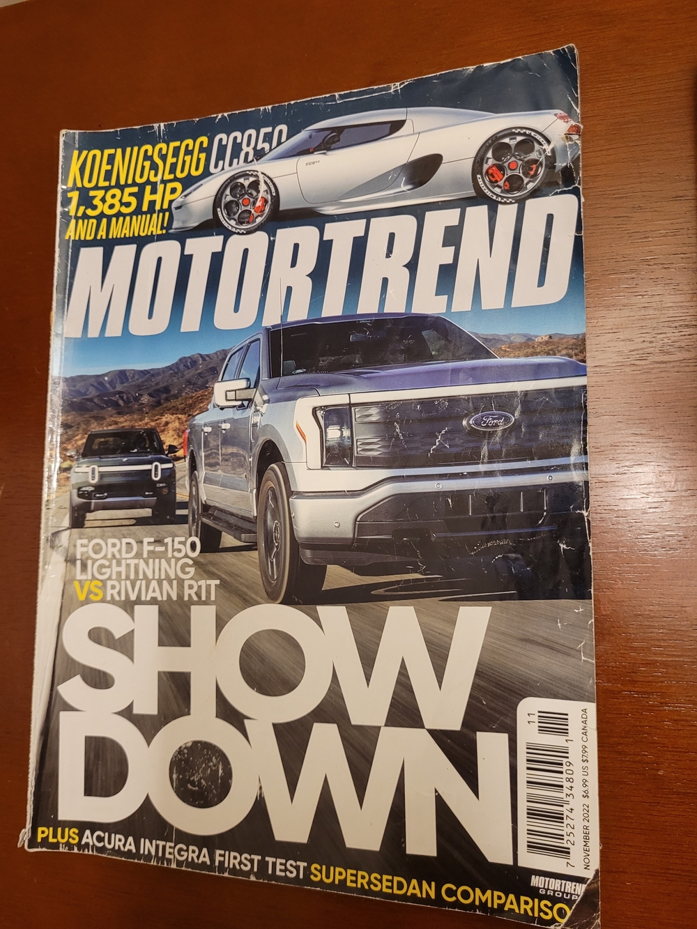 MotorTrend Show Down November 2022 Magazine